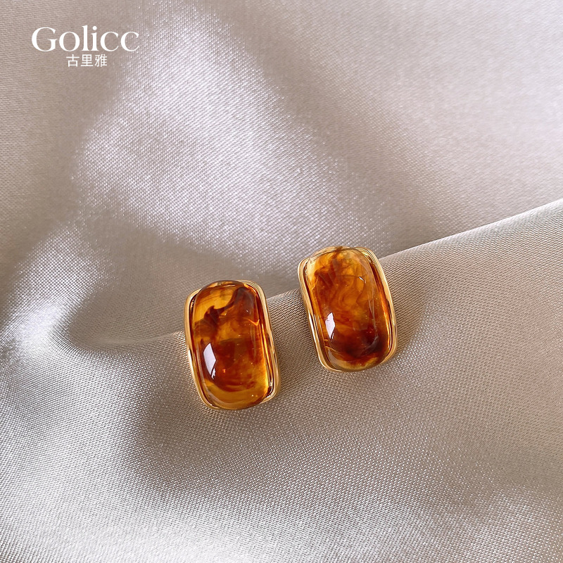 琥珀色几何豆豆耳钉高级感耳饰