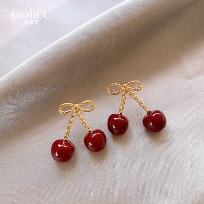 红色蝴蝶结樱桃耳环高级感耳饰