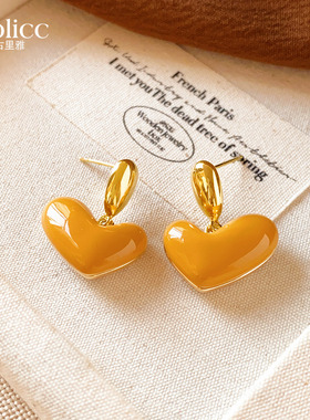 秋黄色爱心耳钉女超好看独特漂亮耳环轻奢高级感气质耳饰2026新款