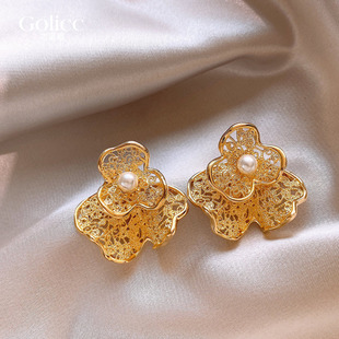 金色前后花朵珍珠耳环女轻奢高级感耳钉适合冬天的耳饰品独特漂亮