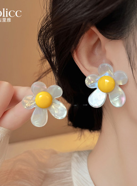 度假风黄色大花朵耳环女2026新款爆款耳钉高级感耳饰夸张独特漂亮