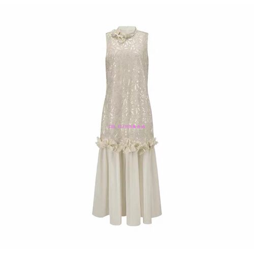 26秋季新品 云褶星芒立体花拼接连衣裙女温柔风长裙