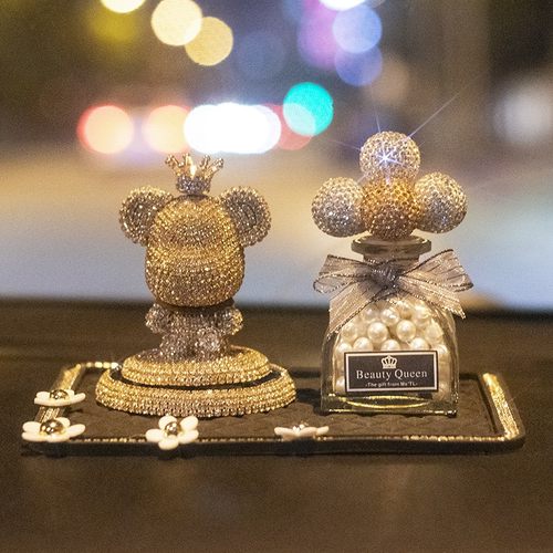 已售8万+暴力熊香薰汽车饰品摆件