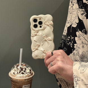 温柔风可爱蝴蝶结适用iphone17pro苹果15手机壳14立体12pro小众16promax全包镜头防摔15plus女13高级感小香风