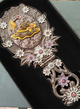 俄罗斯R1金属折叠化妆镜子可立式手柄花边椭圆形银灰色帽子镶钻