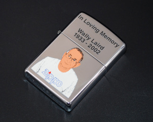 2002年内部职工内职纪念款 原装 精品收藏 Zippo打火机 正品