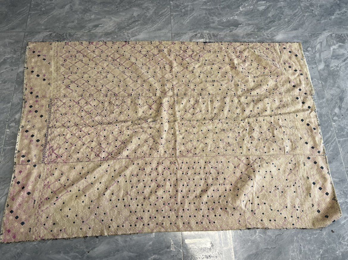 特色手工艺品纯手工老绣片老背带手工织布蜡染布苗族衣服织锦A144,特色手工艺,苗族织锦,淘宝优惠券,粉丝福利购,淘宝优惠卷