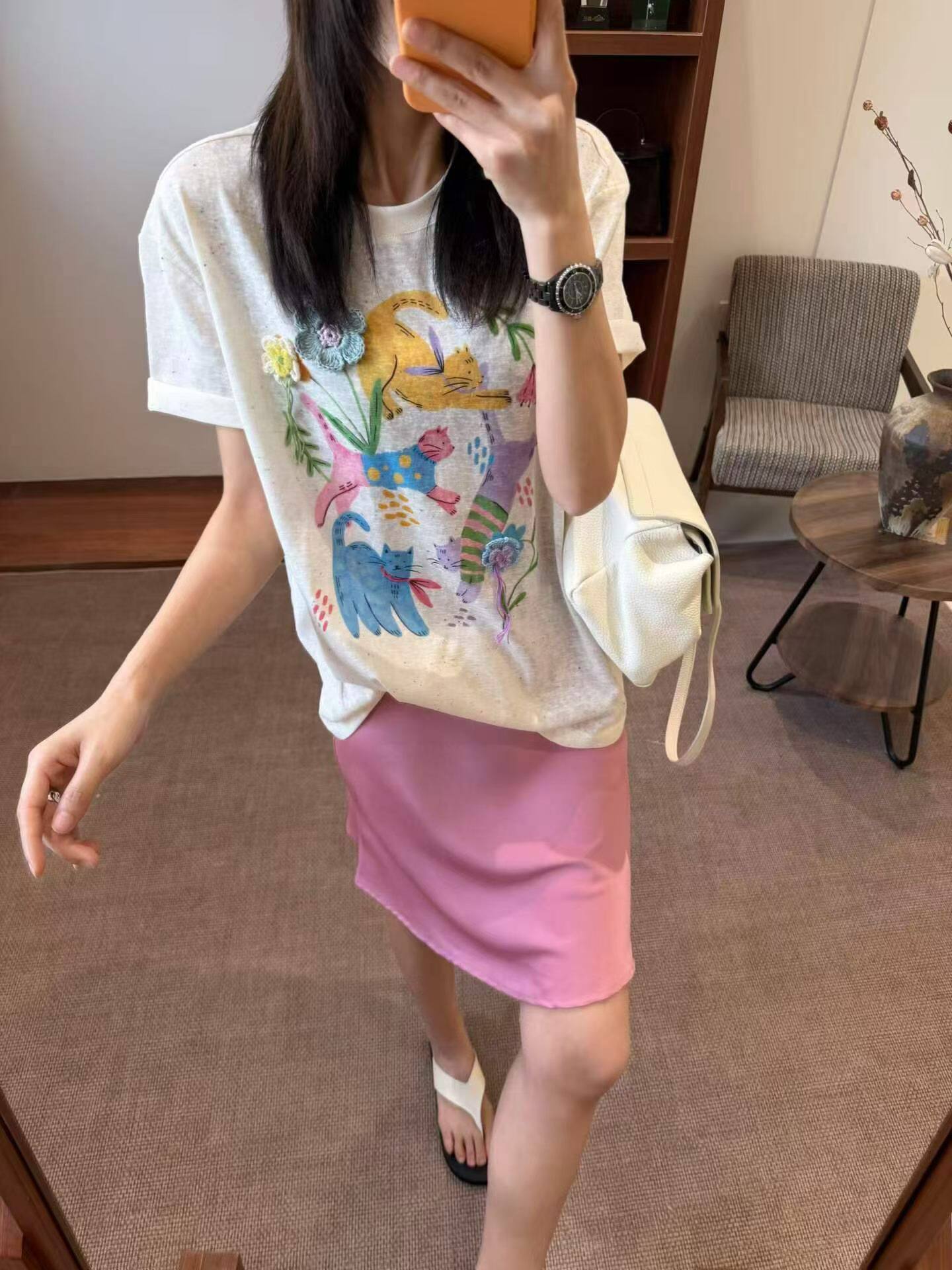 重工立体小花可爱猫咪宽松薄T恤