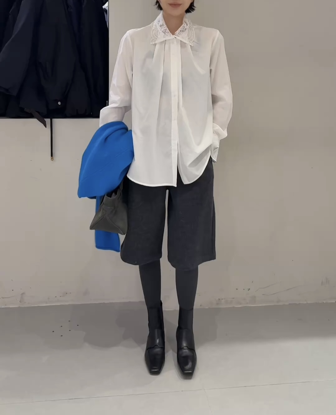 蕾丝花边领甜美衬衫女设计感宽松