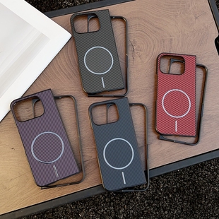 适用谷歌Pixel 10Pro Fold折叠手机壳简约商务肤感碳纤维纹磁吸男女款防摔Pixel Fold/9pro Fold保护套潮