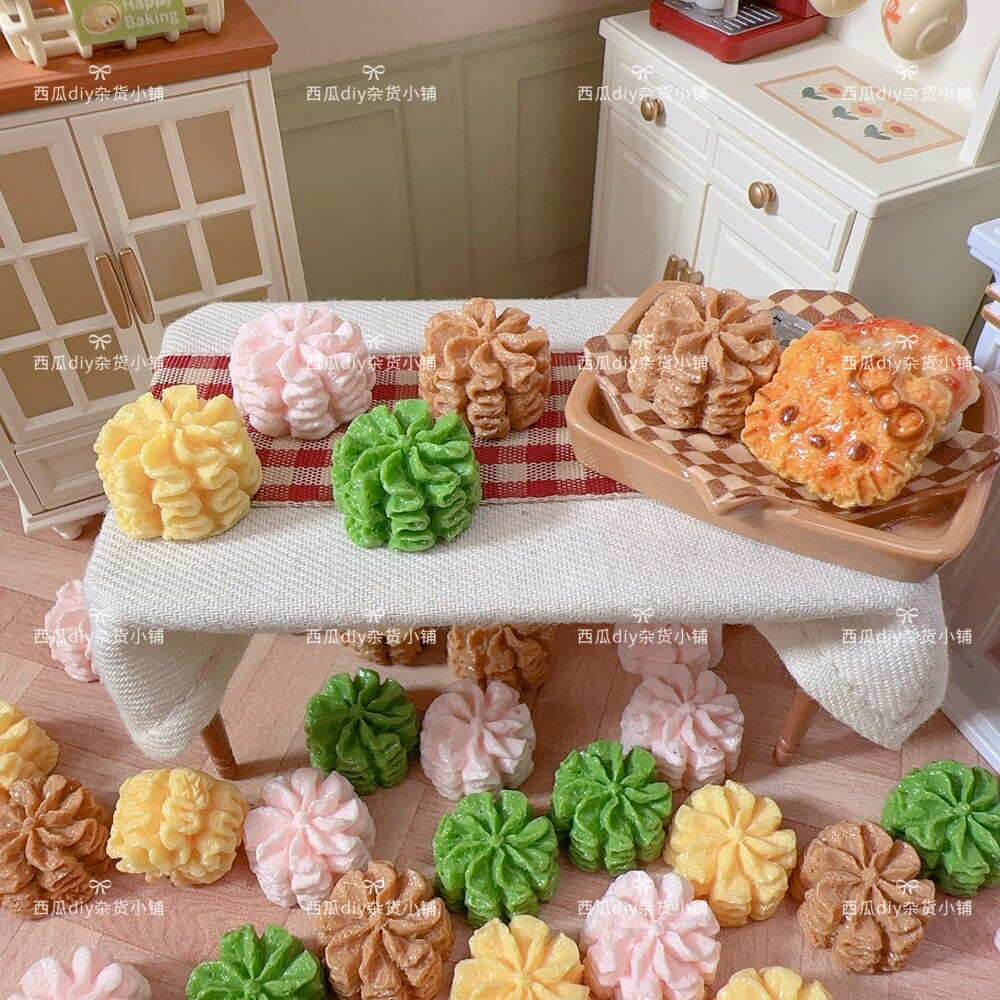 微缩玩具模型娃娃屋摆件仿真树脂配件珍妮曲奇饼干DIY奶油胶材料