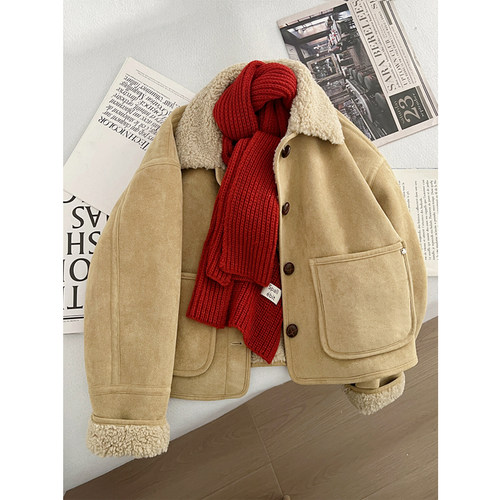 麂皮绒皮毛一体羊羔毛外套