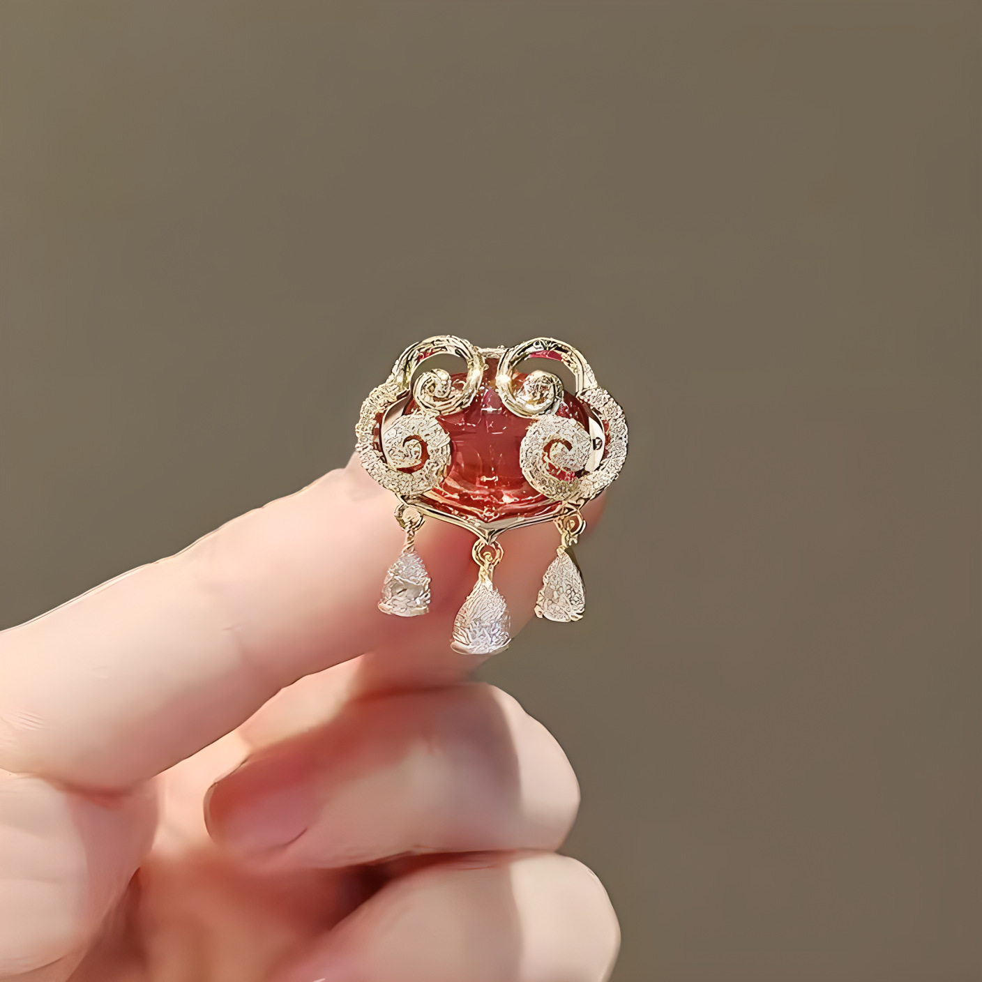 丨一折专区丨品牌撤柜丨祥云如意锁胸针国风女喜庆节日防走光领结,模玩/动漫/周边/娃圈三坑/桌游,古风/国风配饰,淘宝优惠券,粉丝福利购,淘宝优惠卷