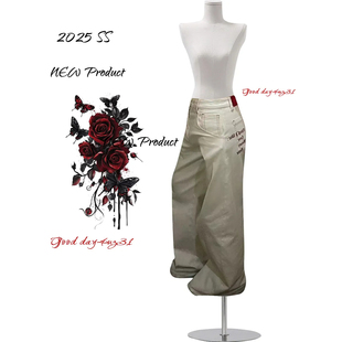 美式 街头设计感显瘦直筒长裤 复古字母印花牛仔裤 新款 女秋冬季 大码