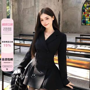 画解WAHJU 奈何冬时冬季西装领双排扣设计气质收腰显瘦呢子外套女