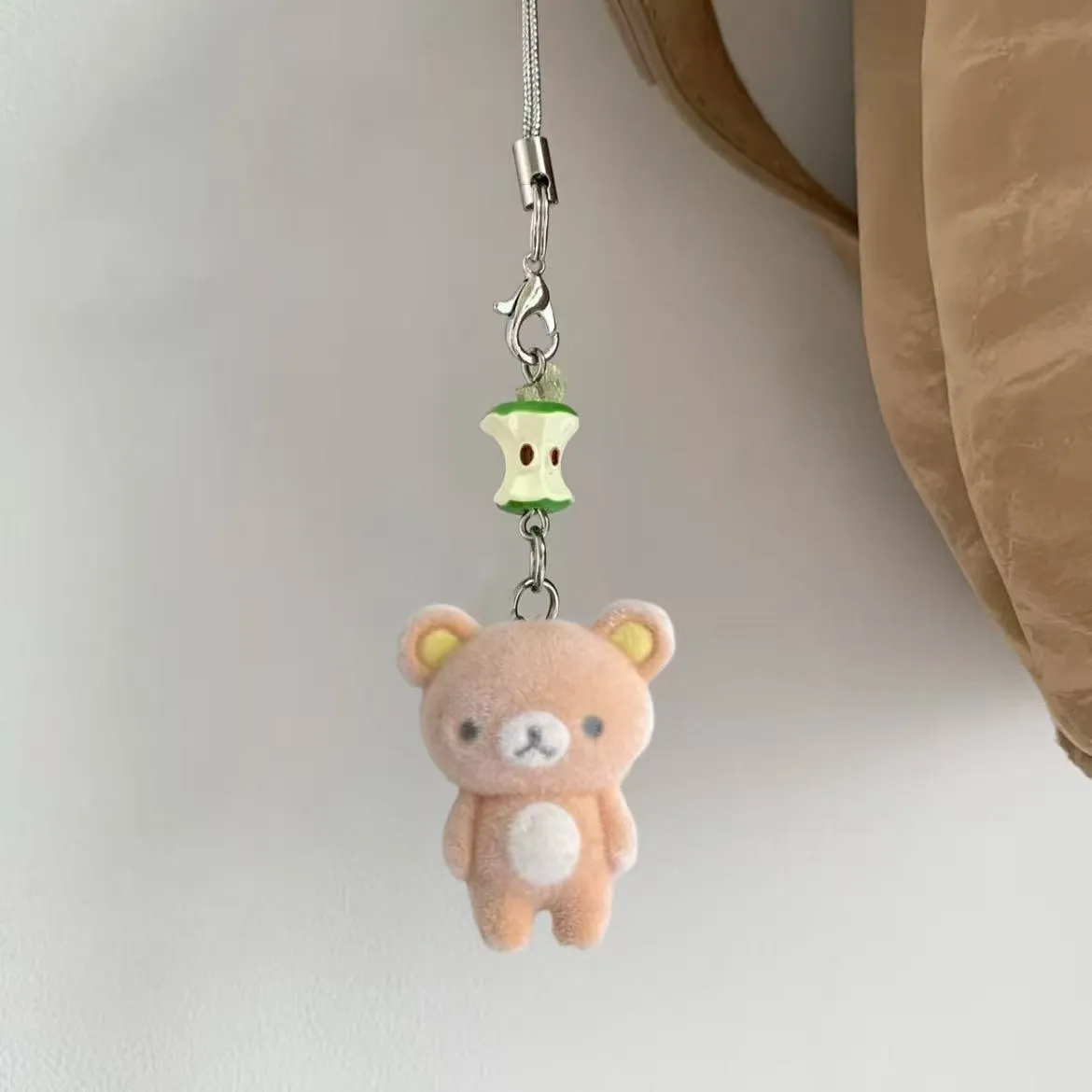 【绿平果植绒轻松熊】轻松熊挂件手机链咕本链卡册钥匙扣挂链小熊