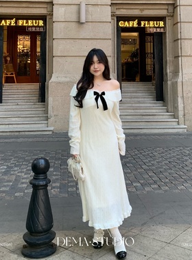 DEMA小德玛法式千金感一字肩连衣裙女长袖蝴蝶结蕾丝加绒长裙大码