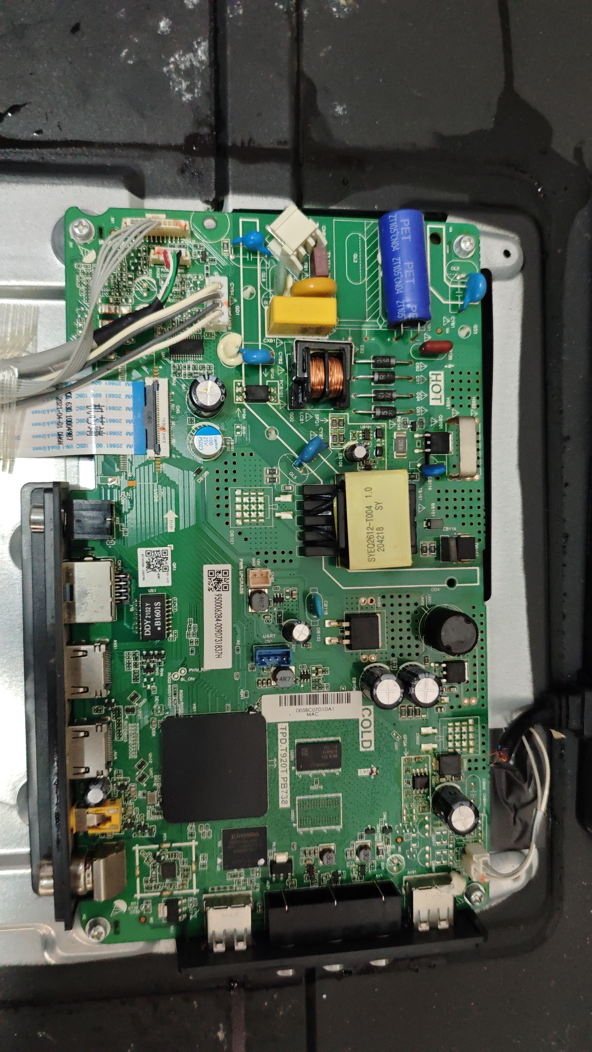 海尔LE32A51J LE32A31主板TPD.T920T.PB738 配屏可选注意排线插口