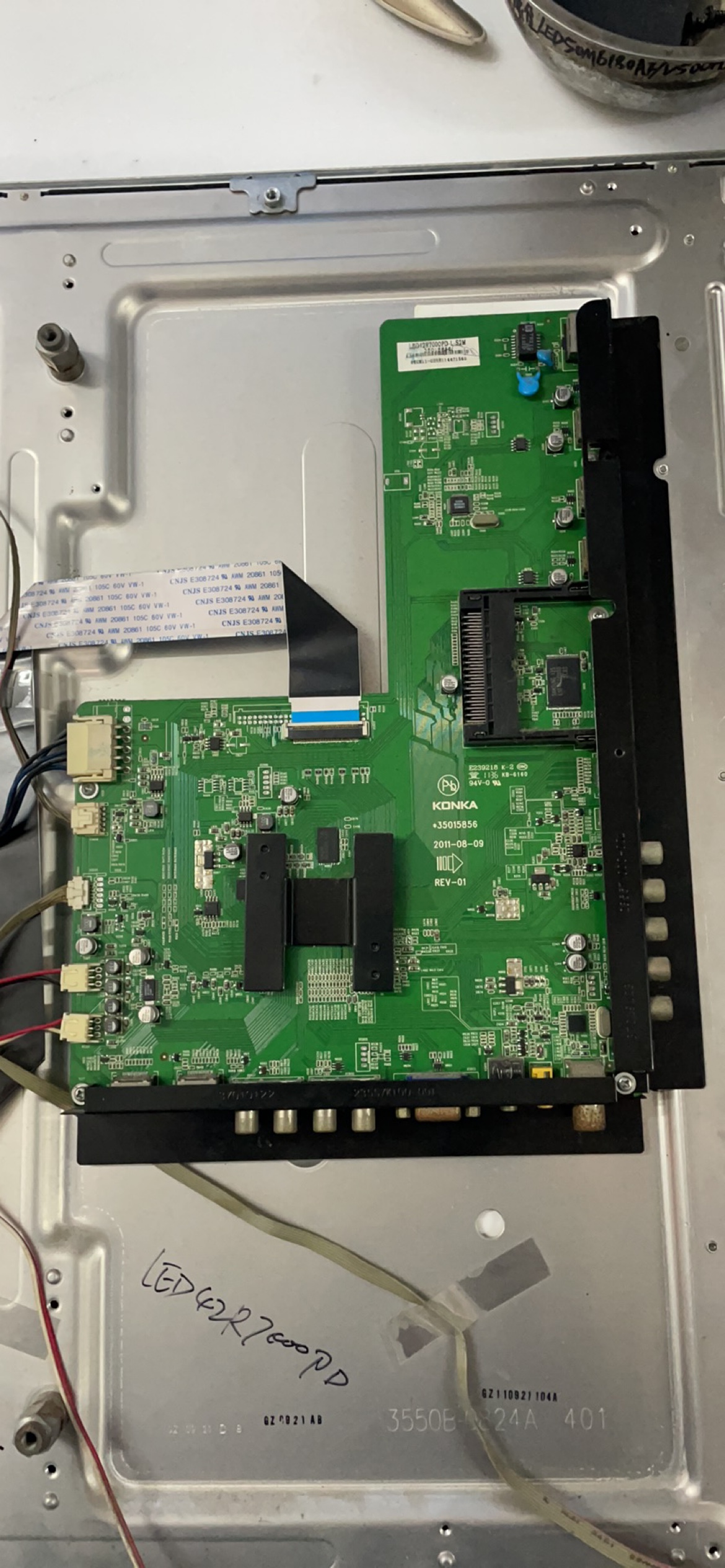 原装康佳LED42R7000PD主板35015856配屏LC420EUN(SD)(F1)测好