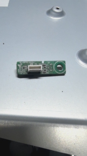 东芝65U7900C  TCL 55C3遥控接收板 40-55P702-IRA2LG