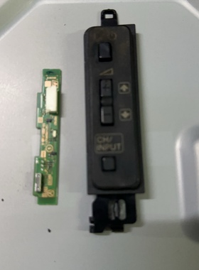 索尼KDL-48R480B 48R550c按键板 开关板 遥控接收板1-894-182-11