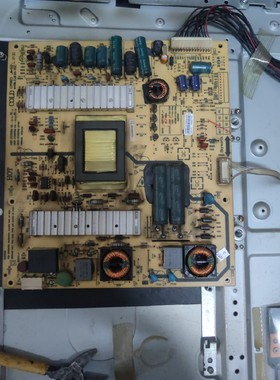 创维37E61HR 32E600F电源板168P-P32EWM-04 5800-P32EWM-0P40