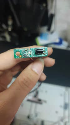 TCL  55C2 遥控接收板40-E6700F-lRA2LG  原装机拆机件现货测好