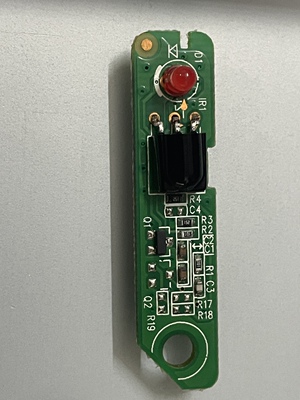 TCL L42F1510B L42F2510E遥控接收板 接收头40-HF2590-IRA2LG