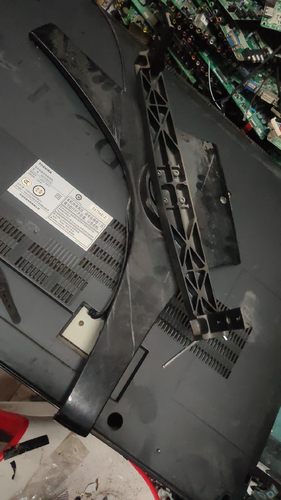 原装东芝40XV650C底座 脚架 支架  台架 座架 配带安装螺丝现货
