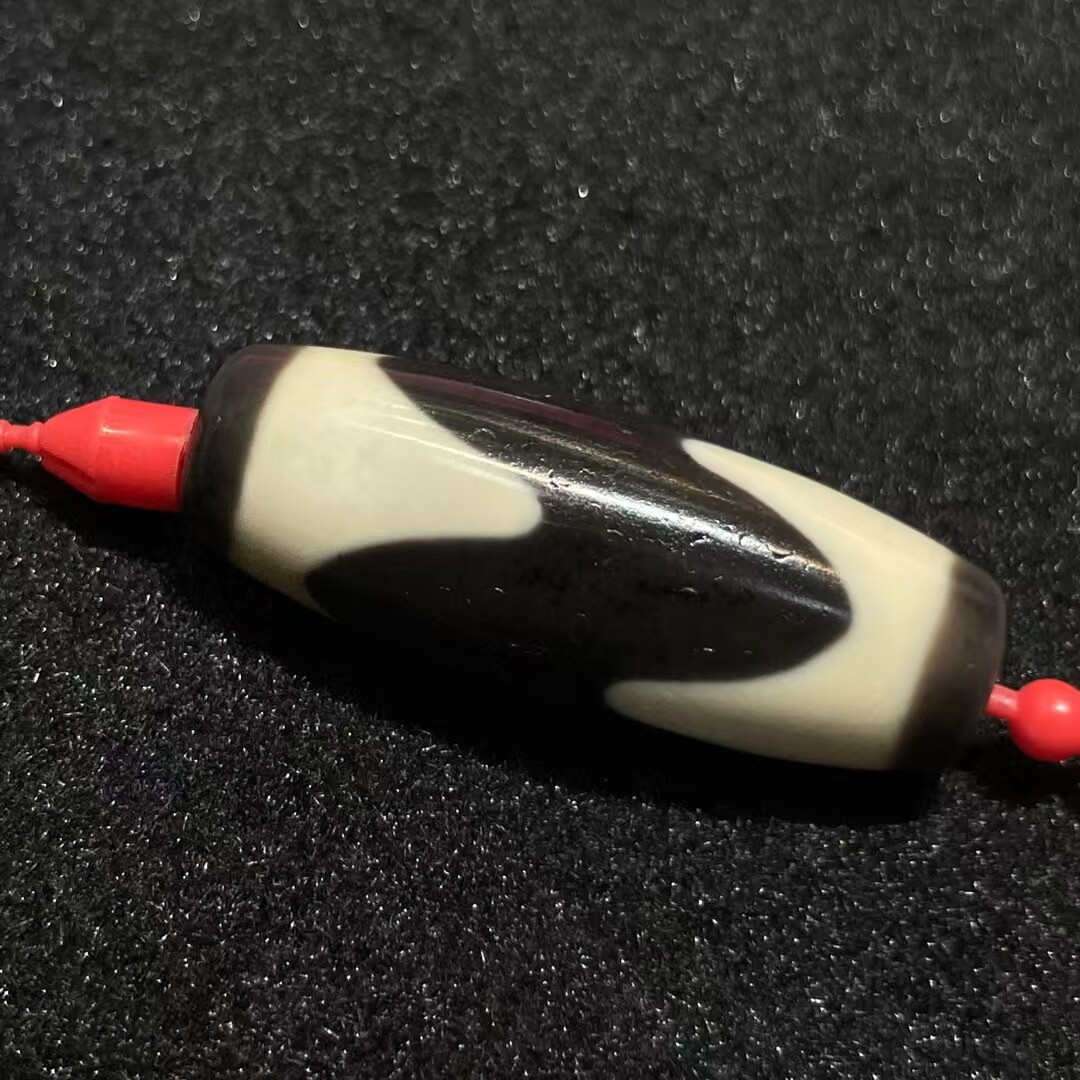 聚缘天珠【藏传博古虎牙天珠】台湾天珠 西藏天珠拍前咨询