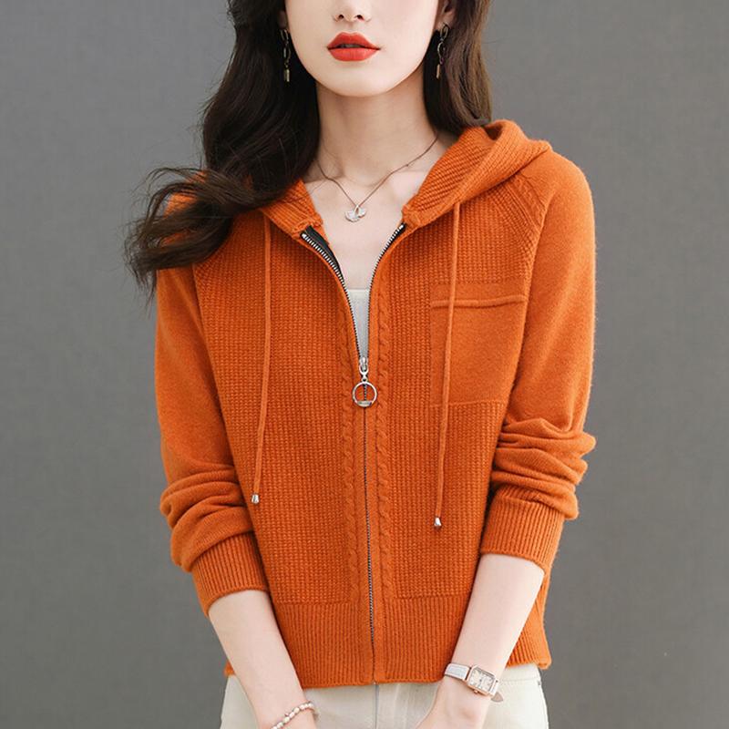 羊毛针织外套春秋女短款连帽开衫