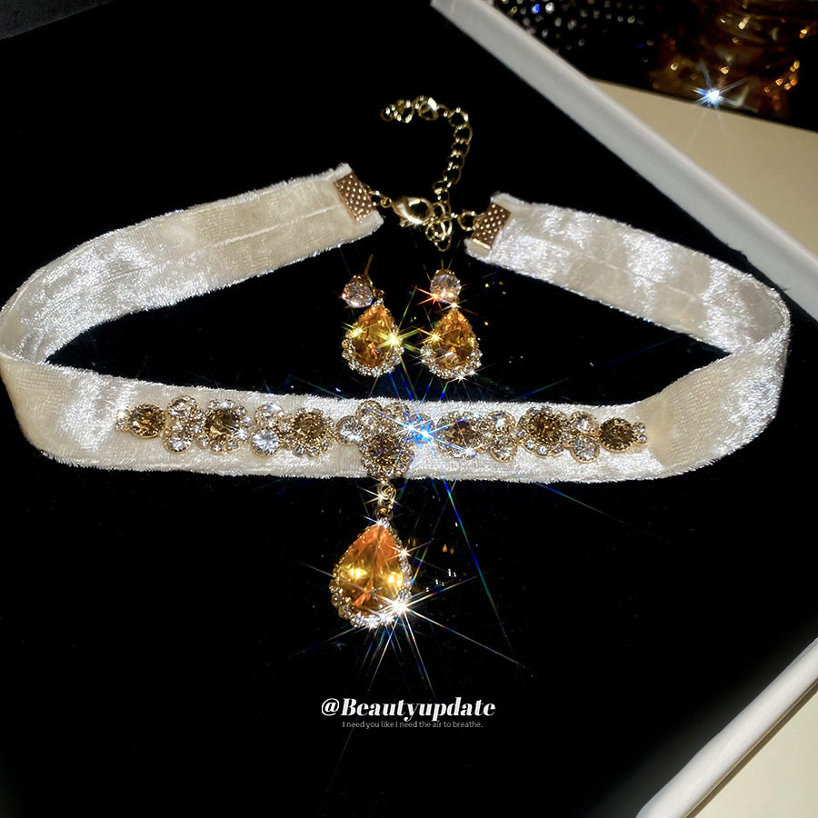 法式复古镶钻水滴耳钉项链复古优雅气质首饰套装设计感小众饰品女,饰品/流行首饰/时尚饰品新,组合套装,淘宝优惠券,粉丝福利购,淘宝优惠卷