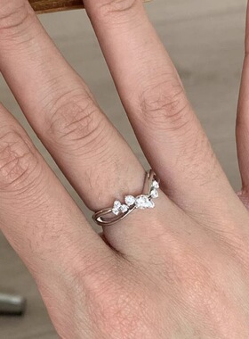 法式高级感爆闪交叉星轨繁星戒指