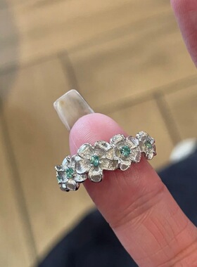 设计感复古微镶花环清冷感优雅