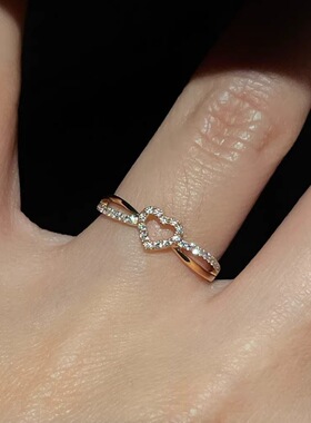 韩系爱心交叉戒指2026新款女轻奢