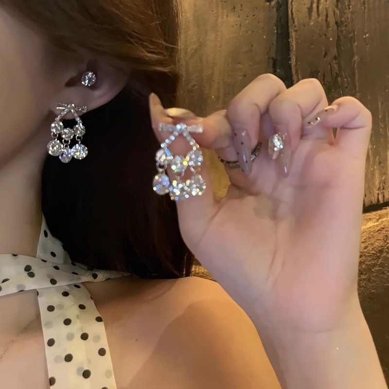 精致重工微镶闪钻流苏耳环个性女