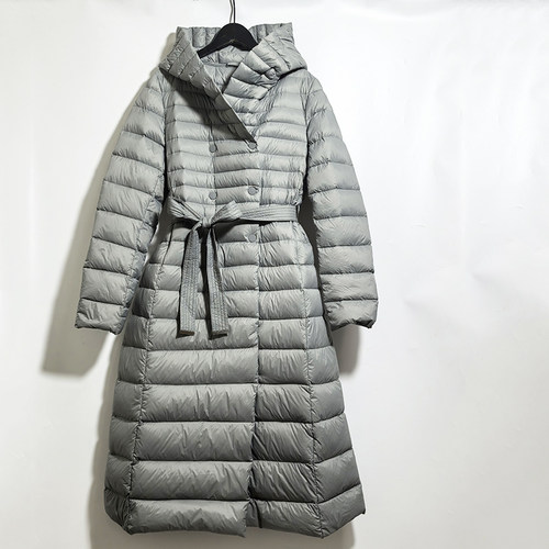 圣迪聚酯纤维翻领特价羽绒服