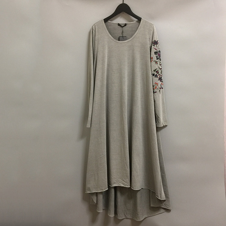 圣迪系列女式圆领全棉宽松绣花浪裙摆长裙1292,女装/女士精品,连衣裙,淘宝优惠券,粉丝福利购,淘宝优惠卷