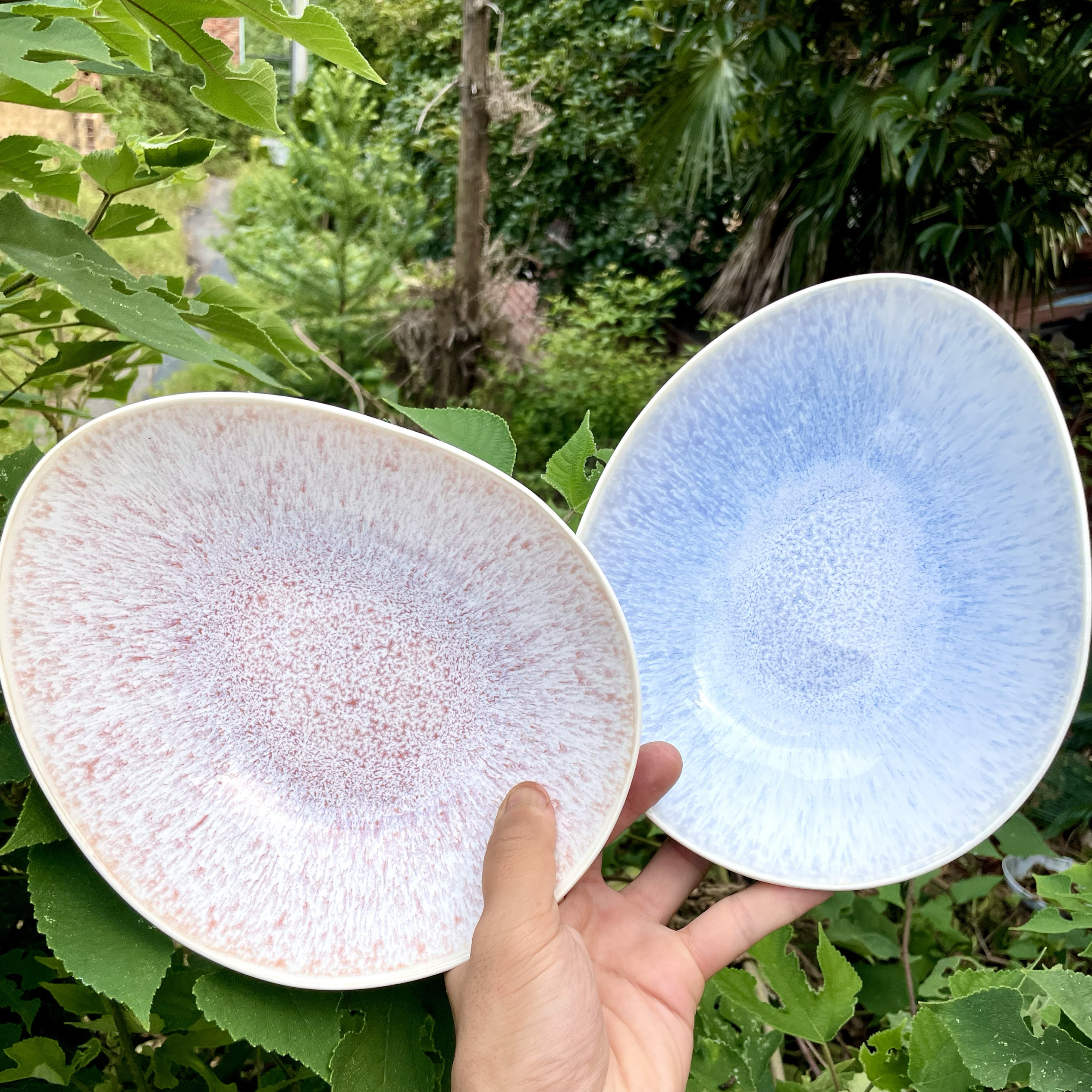 超美窑变蓝粉色陶瓷水滴碗异形餐具家用装菜碗艺术汤碗火锅引流碗