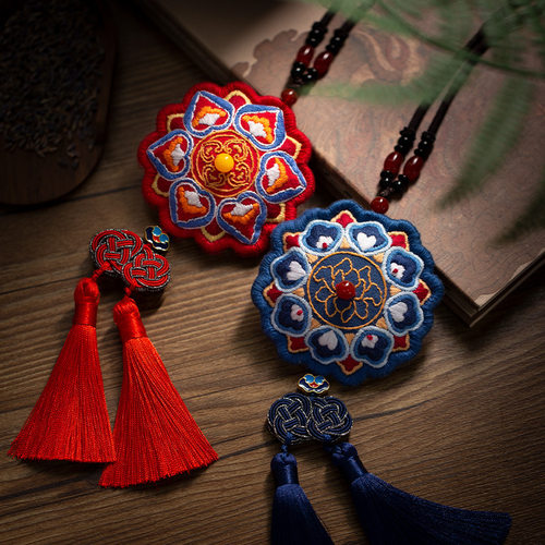 敦煌藻井车挂件刺绣手工diy材料