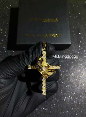 MrBlingggggg实心皇冠十字架吊坠