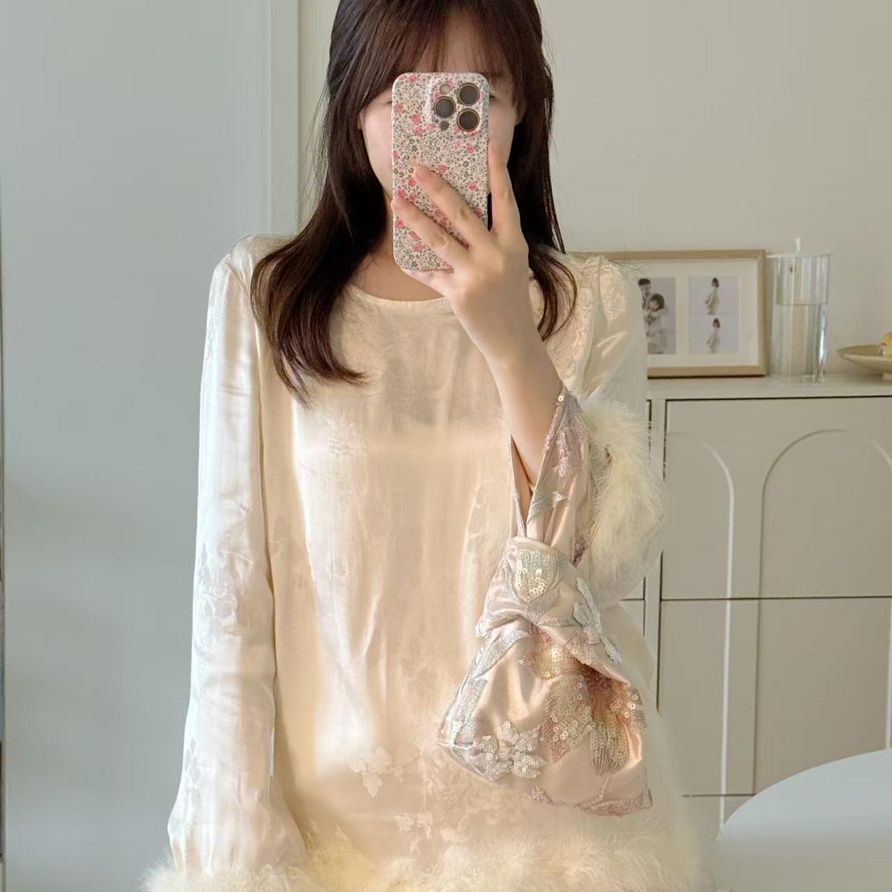 Fleur国风系列 牡丹花人丝超亲肤裸感毛毛套头衫内搭上衣