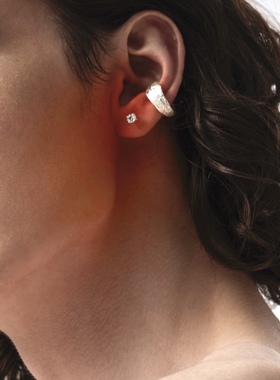 moi iom小众原创设计925银手工肌理爪镶嵌锆石耳钉男女精致小耳钉