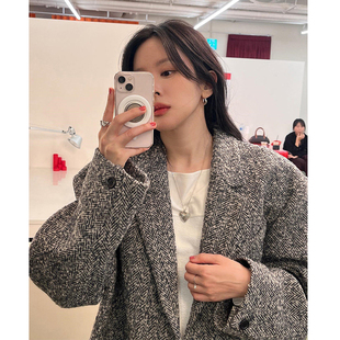 BTRS M丨韩国进口短羊毛大衣男女同款宽松加厚人字纹西装毛呢外套