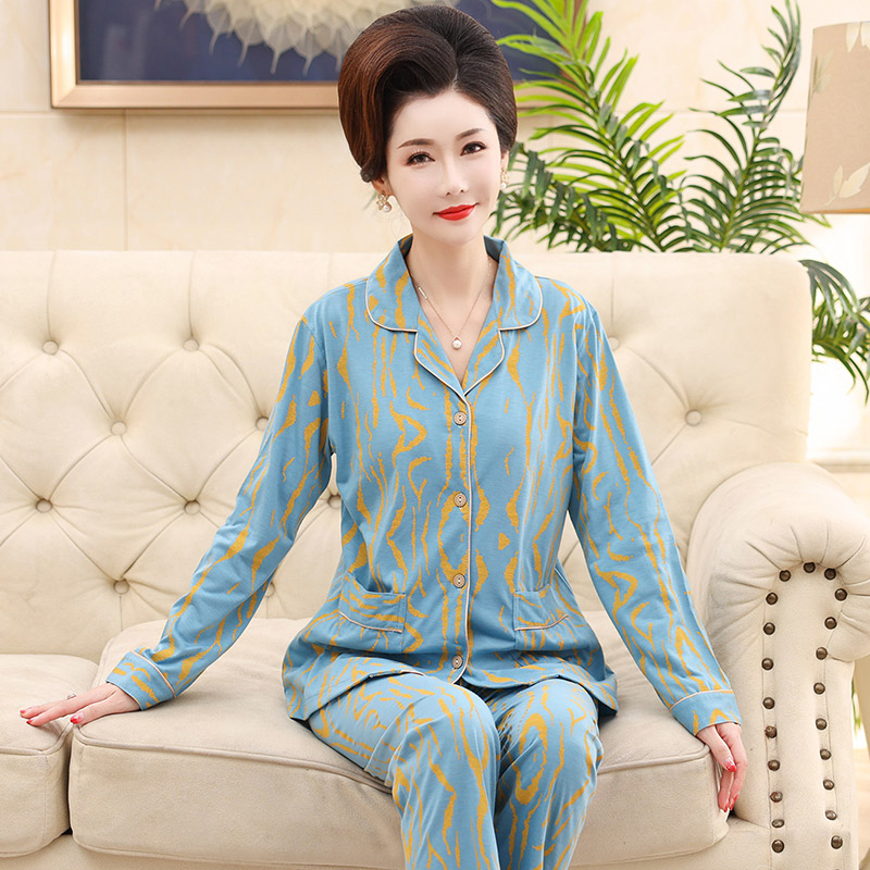 长袖睡衣套装女士春秋季中老年人妈妈家居服开衫可外穿夏冬款大码