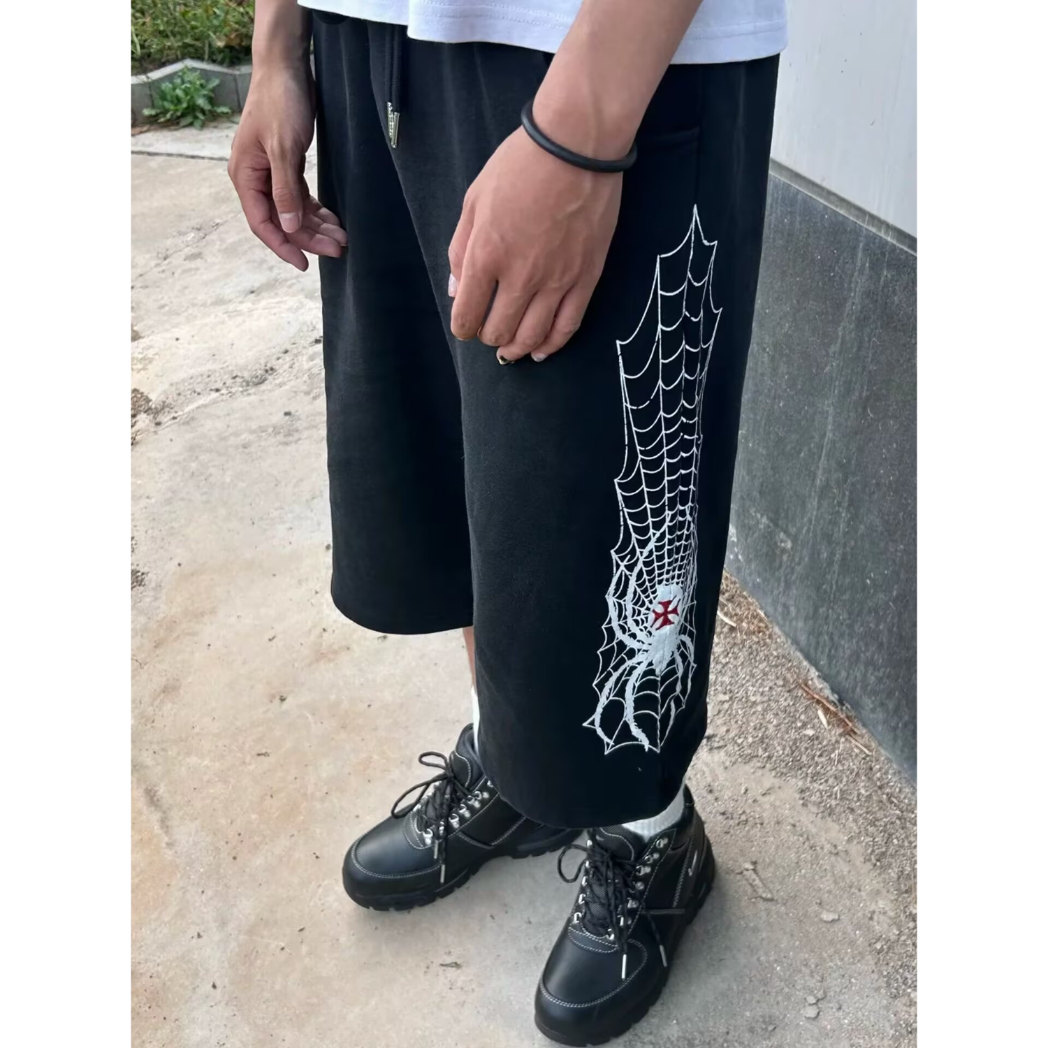 十字蜘蛛网刺绣七分卫裤男