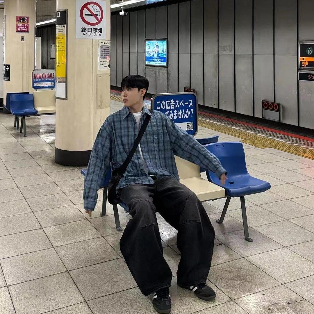 美式格子衬衫设计感男款2024秋季新款高街痞帅宽松青少年外套