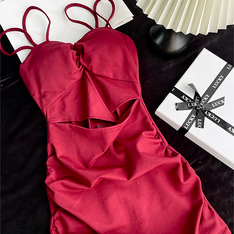 胸前镂空系带拉链气质裙子