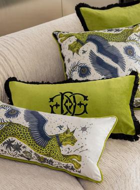 百澜家居YH196草绿色飞猫印花靠枕沙发抱枕办公室腰枕床头靠包