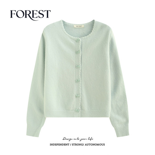 拾野森短款蝴蝶结扣毛衣